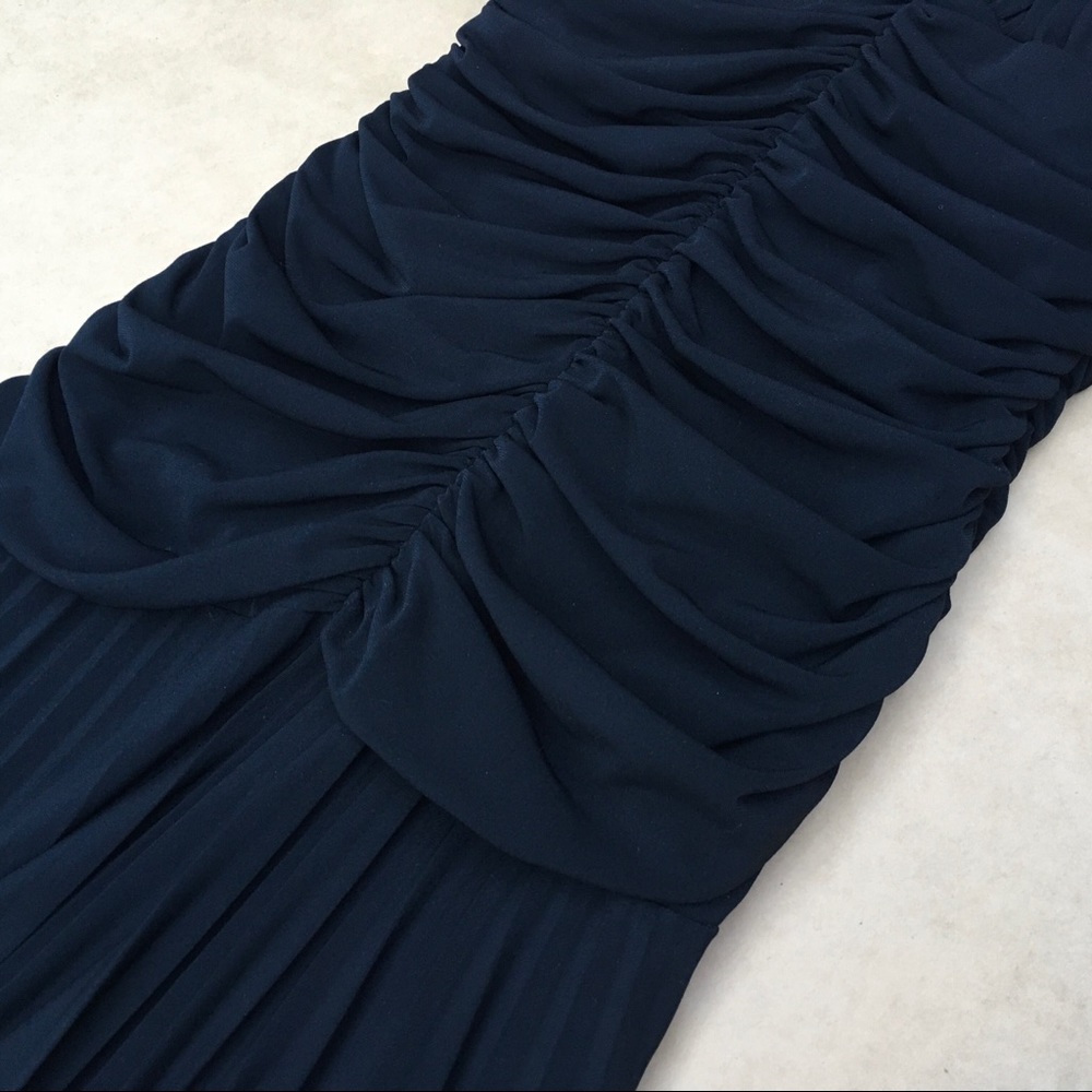 Shelli Segal ❉ Pleated & Shirred Cocktail Dress in Black Size 4 - Picture 3 of 9